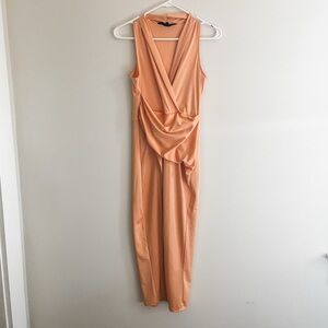 Rachel Roy Elegant Peach Sleeveless Bodycon Dress. Size small. Like new!